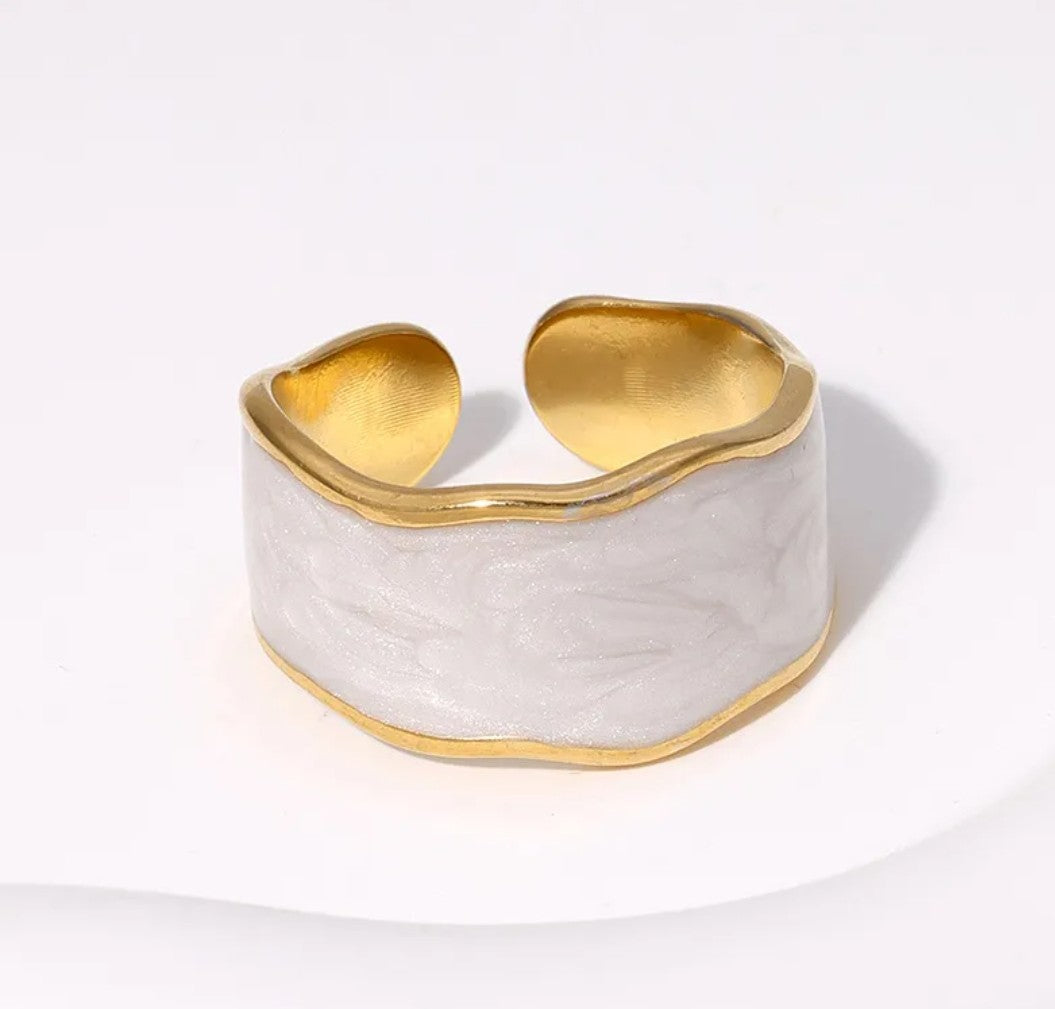 18 k Gold Elegant Boho Pearl Ring